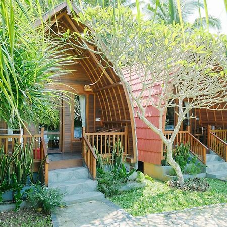 Adi Bungalow Nusa Penida Redpartner Ped 외부 사진